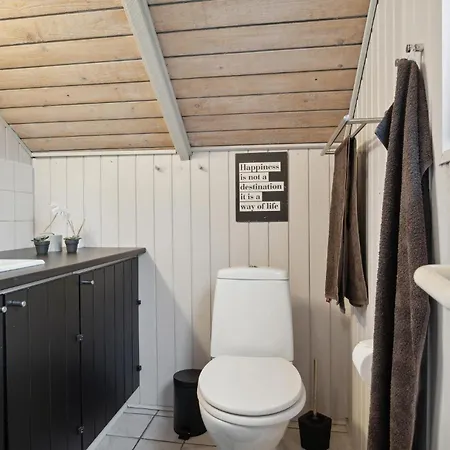 Awesome In With Wifi Holiday home