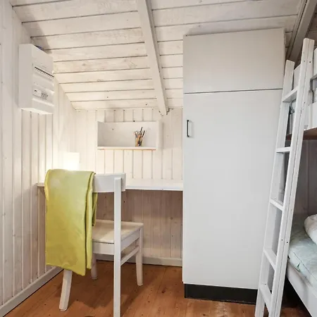 Awesome In With Wifi Holiday home
