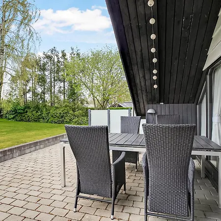Holiday home Awesome In With Wifi *