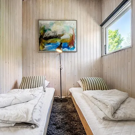 Ferienhaus Awesome In With Wifi *